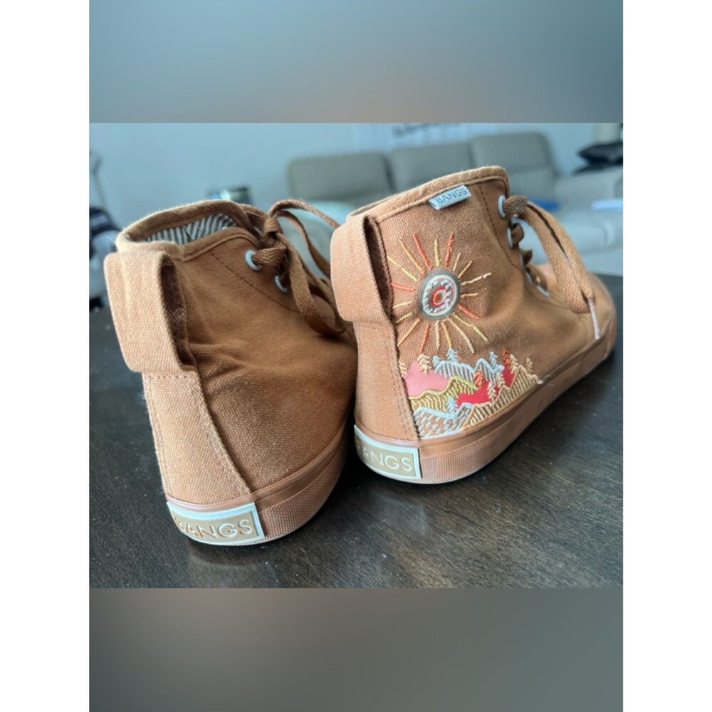 Bangs Women's Sunrise Mountain High-Top Canvas Embroidered Sz. 7